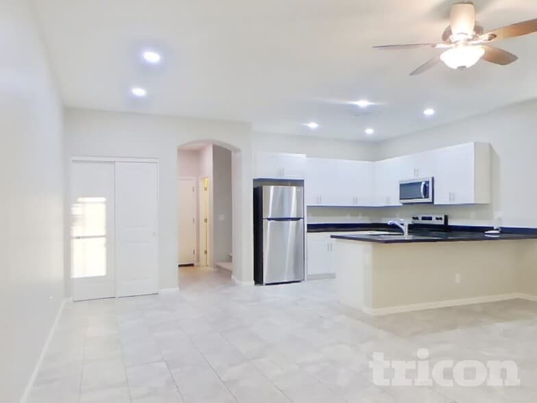 Building Photo - 12563 W Gentle Rain Rd