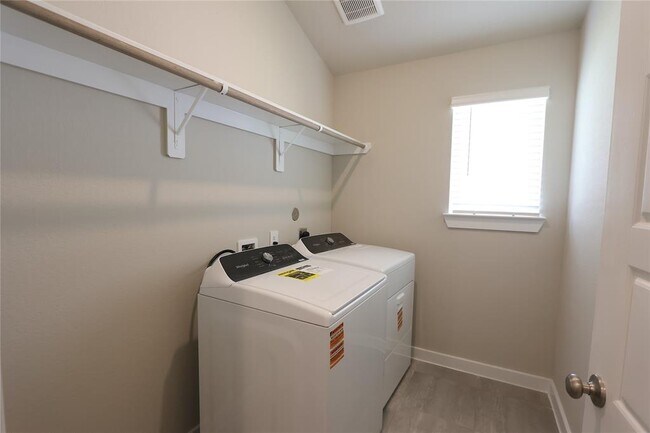 Building Photo - 1476 Waggoner Rnch Trl