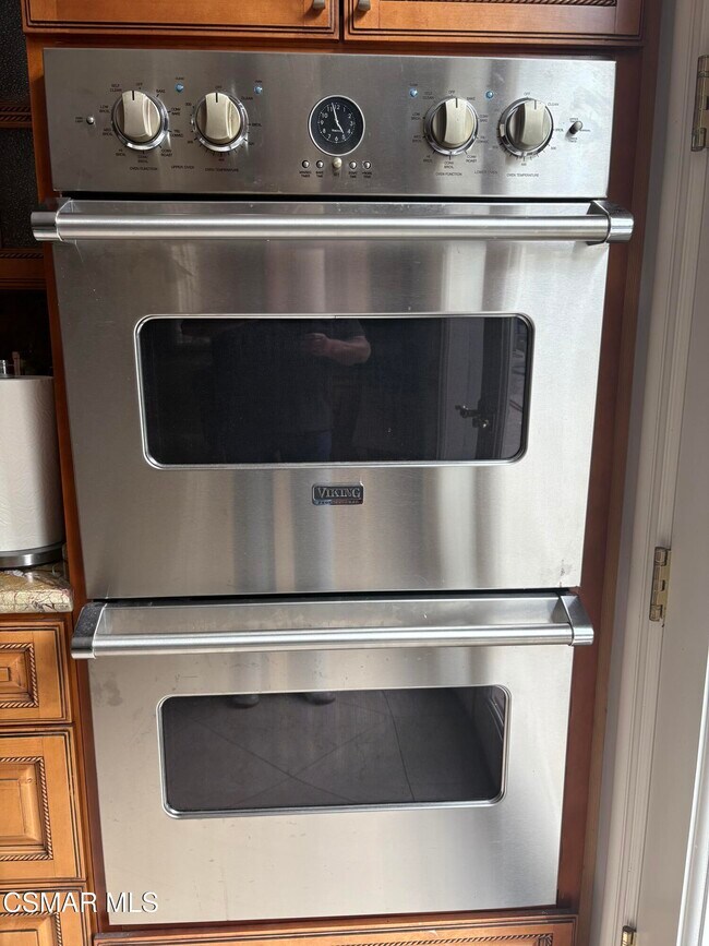 Building Photo - 28649 Acacia Glen St