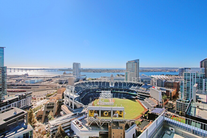 Icon's rooftop view - 350 11th Ave