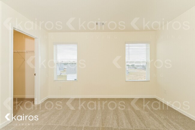 Building Photo - 149 Dudley Way