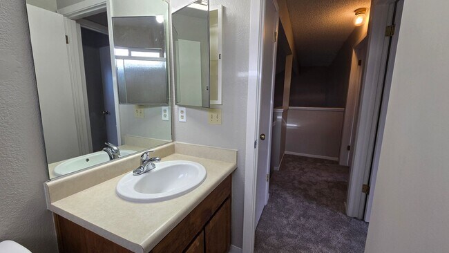 Building Photo - Wonderfully Charming NW Reno Home – Move-In Ready!