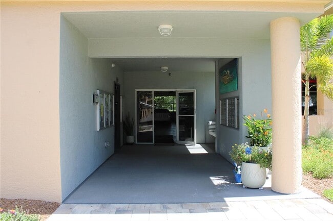 Building Photo - 4410 Fairways Blvd