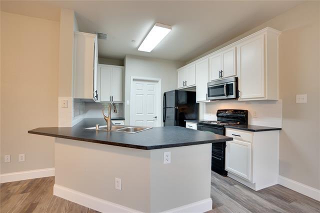 Building Photo - 3409 Paisano Trail