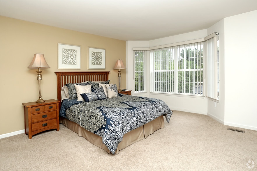 Interior Photo - The Preserves