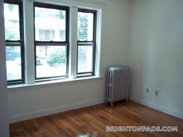 Building Photo - 37 Egremont Rd