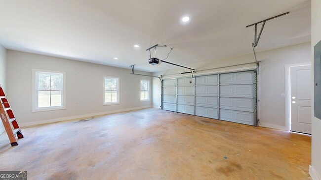 Building Photo - 53 Jericho Ln