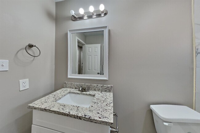 Building Photo - 5419 Roserock Ln