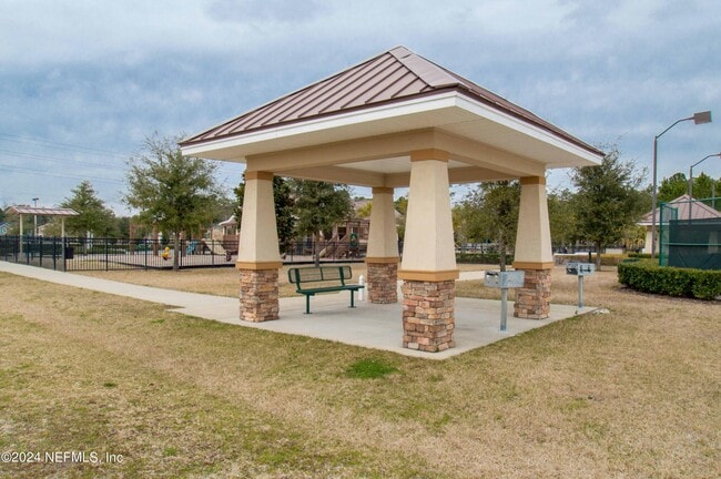 Building Photo - 16022 Willow Bluff Ct