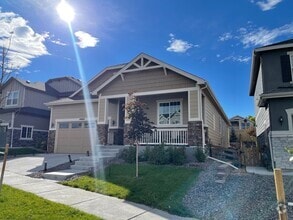 Building Photo - Beautiful 4 Bedroom Ranch Home For Rent