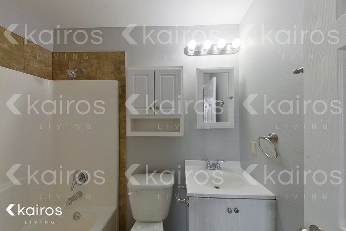 Building Photo - 4518 S Aldredge St