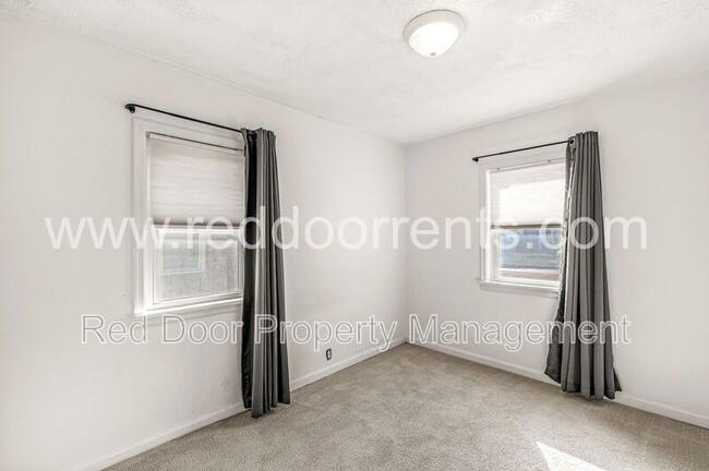 Building Photo - 1602 E 46th St