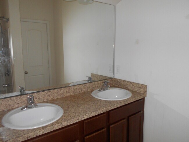 Building Photo - 13277 Ocean Mist Dr