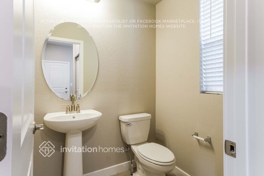 Building Photo - 13514 Nederland Dr