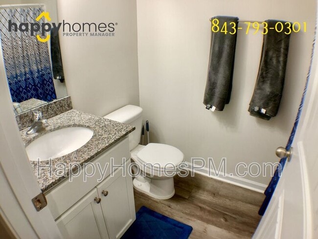 Building Photo - 230 Buchanan Circle