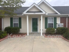 Building Photo - 103 Ginkgo Ln