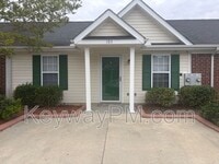 Building Photo - 103 Ginkgo Ln