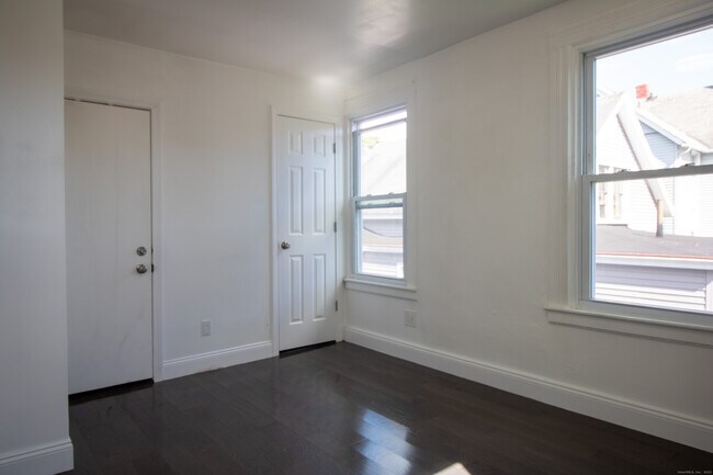 Building Photo - 78 West St