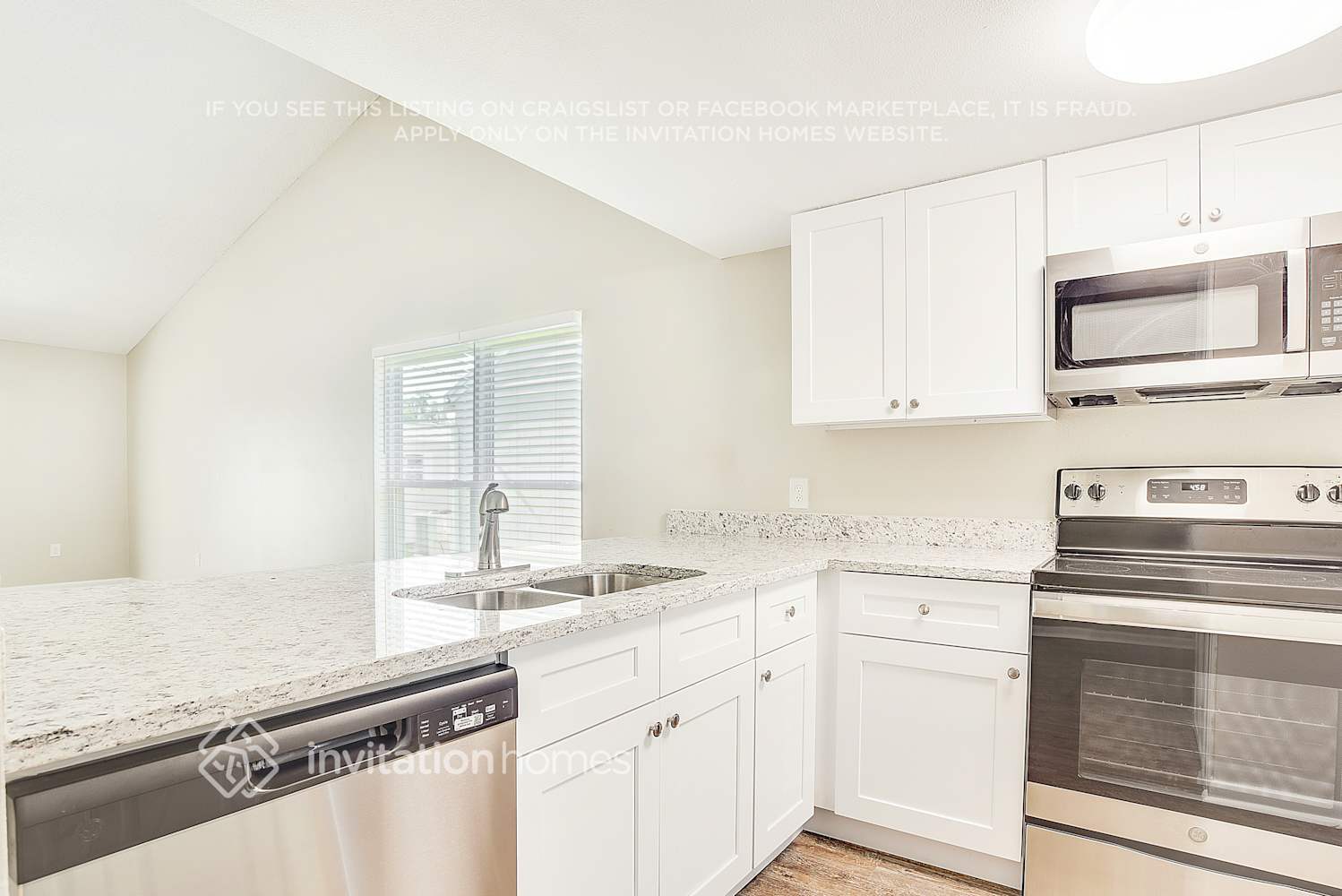 Building Photo - 4023 Meandering Ct