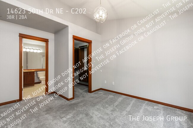 Building Photo - 14623 50th Dr NE