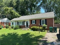 Building Photo - 9004 Sparrow Dr