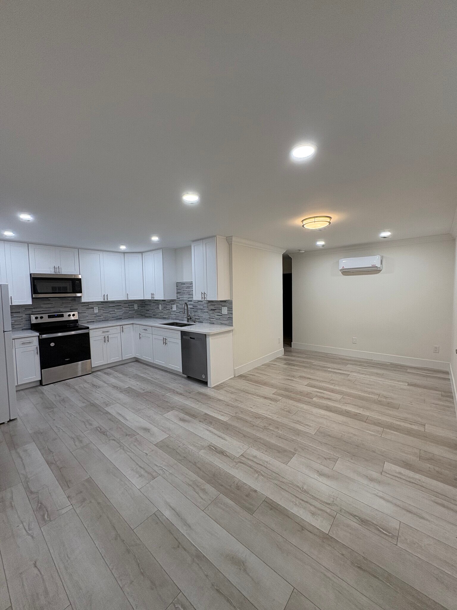 Building Photo - 4619 Del Monte Ave