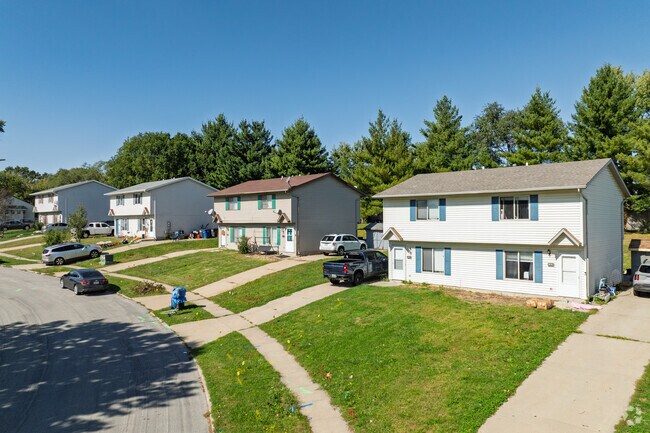 Alternate Exterior - Pleasantview Townhomes