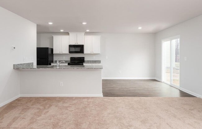 Building Photo - 4725 Hazelburn Dr