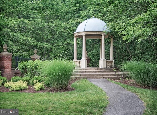 Building Photo - 4619 Beaufont Spring Ct