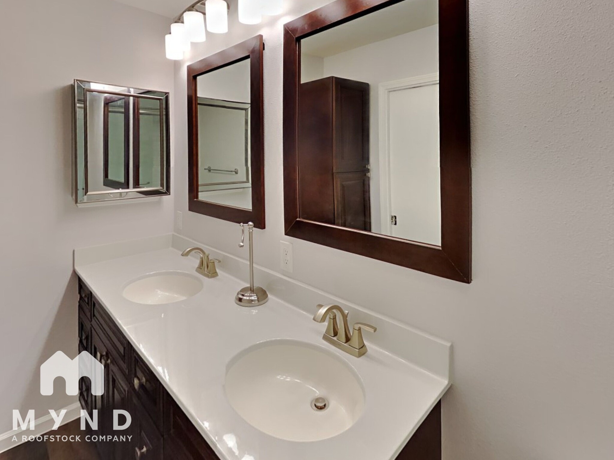 Building Photo - 5727 Bogart Dr