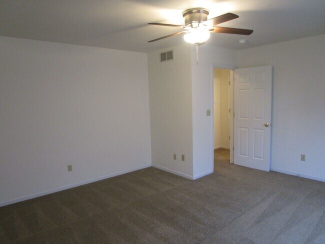 Building Photo - 3501-3503 Delmar Ct.