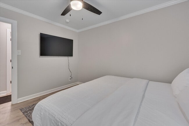 Building Photo - 1012 Glenco Rd