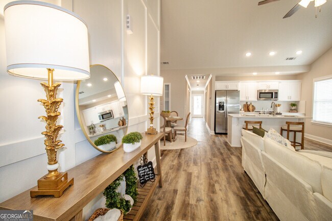 Building Photo - 213 Big Branch Dr