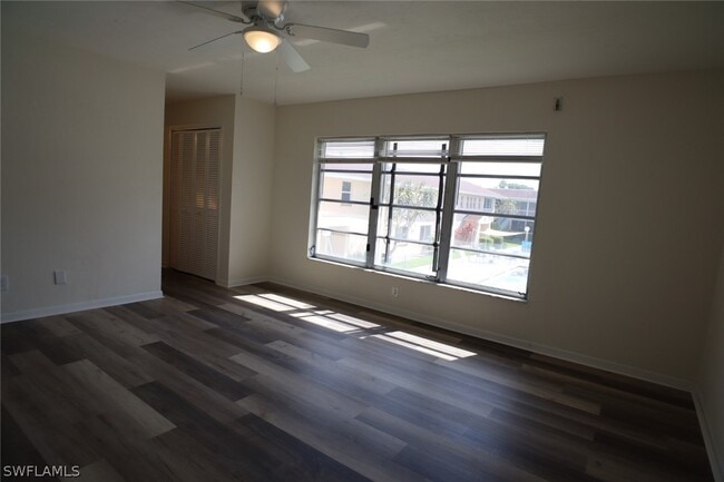 Building Photo - 4012 Coronado Pkwy