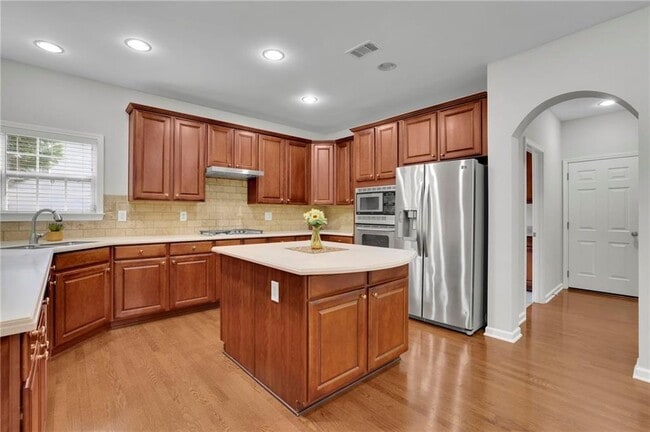 Building Photo - 2945 Links View Way