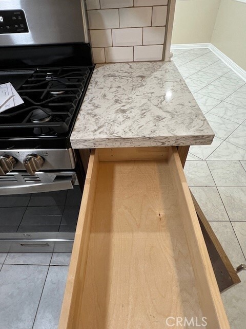 Building Photo - 711 N Soldano Ave