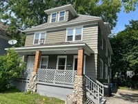 Building Photo - 439 Valley S Dr