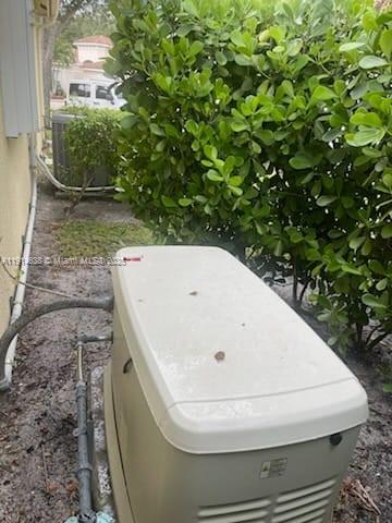 Building Photo - 8092 Driggs Hill