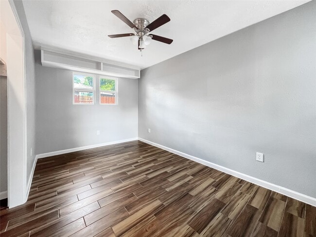 Building Photo - 6347 Limestone St