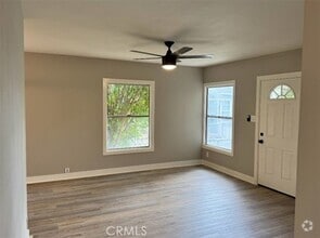 Building Photo - 8700 El Manor Ave