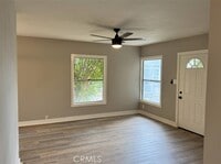 Building Photo - 8700 El Manor Ave