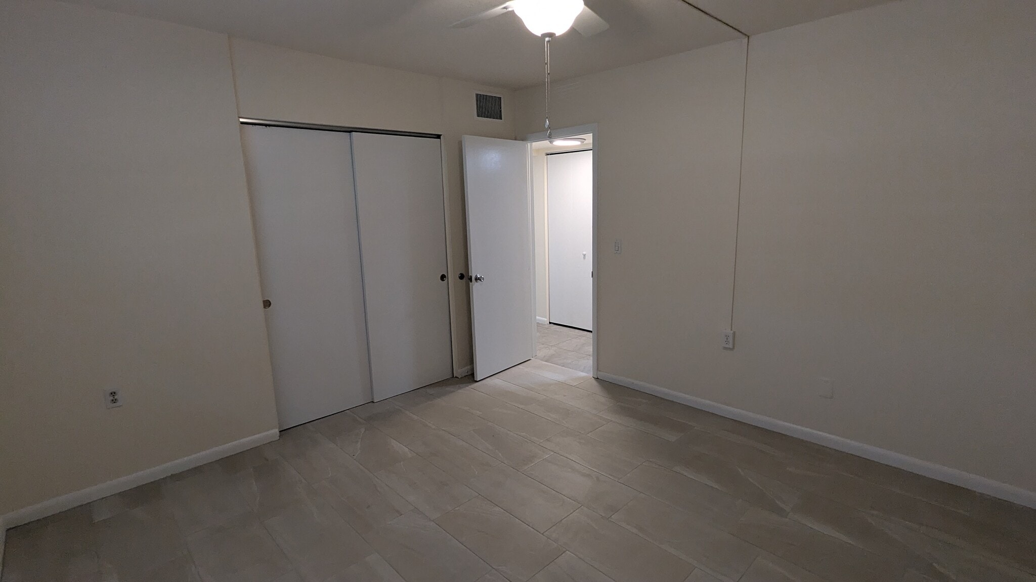 Building Photo - 1900 S Kanner Hwy