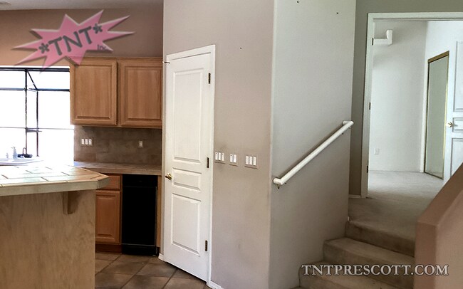 Building Photo - Home in Haisley Homestead HOA