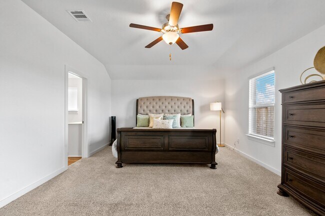 Building Photo - 1115 Sommerville Dr