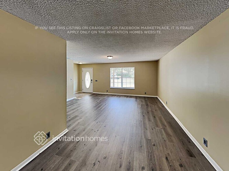 Building Photo - 1534 Lagoon Rd