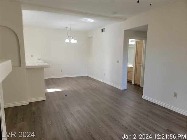 Building Photo - VERY DESIRABLE GREEN VALLEY 1st FLOOR UNIT...