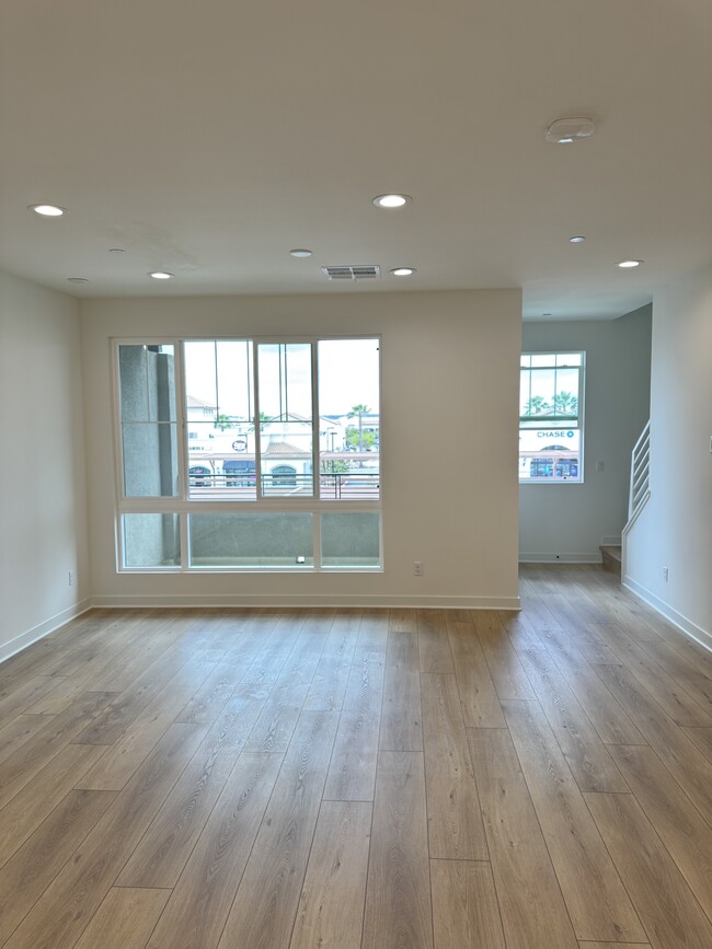 Building Photo - 13008 Lumen Wy