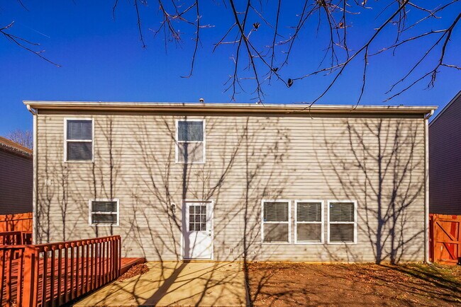 Building Photo - 6416 Brumit Ln