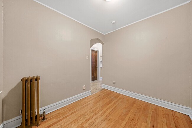 Building Photo - Sunny, Convertible Studio with Two Rooms a...