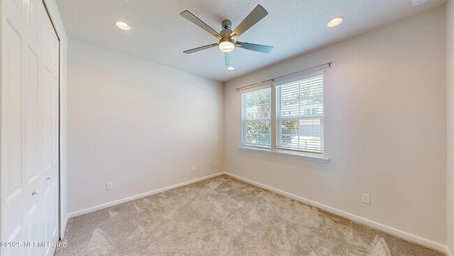 Building Photo - 282 Little Bear Run